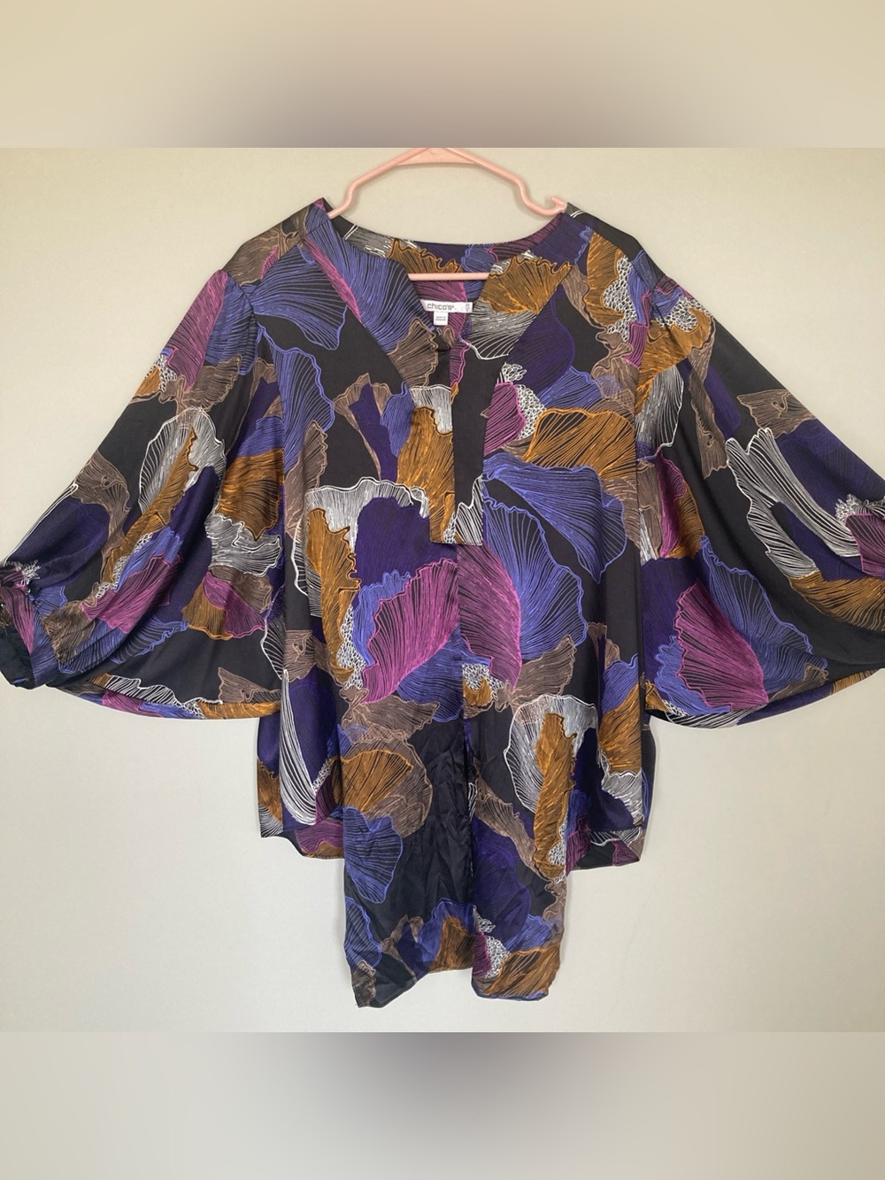 Chico's Crinkle Blouse Balloon Sleeves Women's size 3.5 US 18 Purple Gold Black